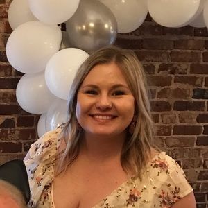 Meet your Posher, Mackenzie